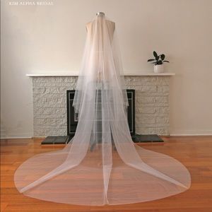Cathedral wedding veil with blusher